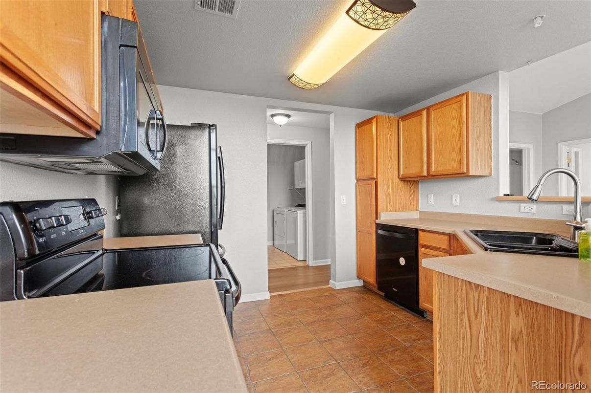 Interior, Kitchen, Washer