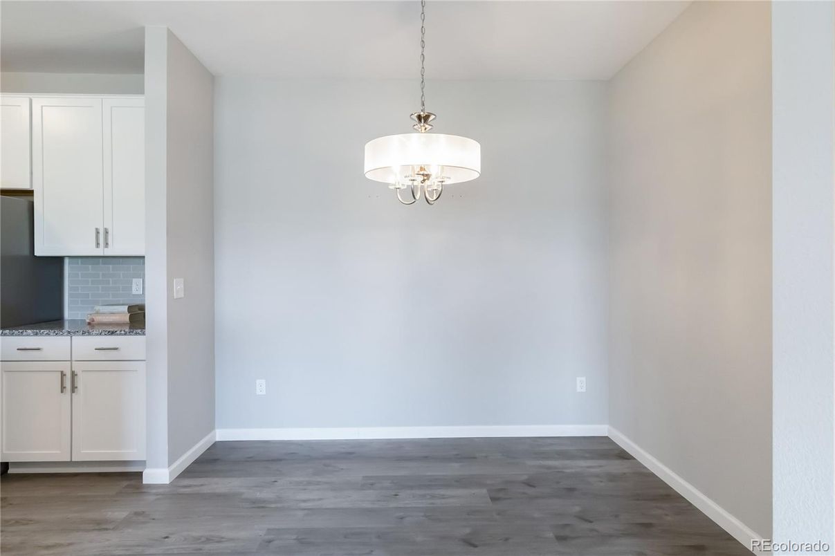 Chandelier, Empty room, Interior, Pendant Lights, Wood Texture Flooring
