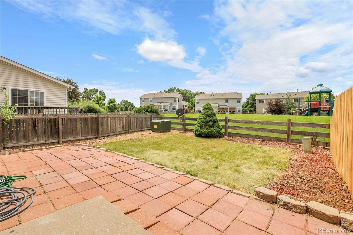 Backyard, Exterior, Playground