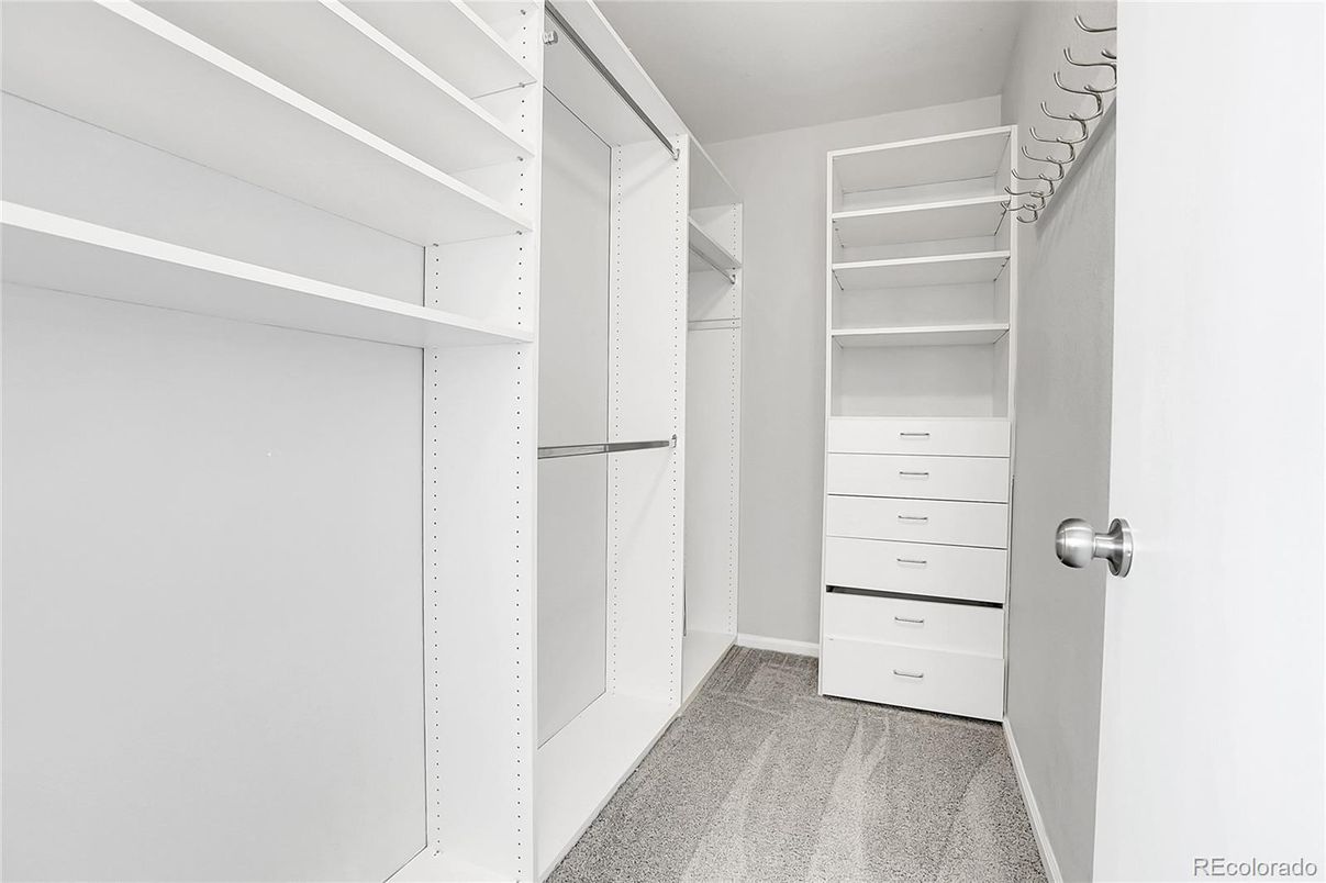Interior, Walk-in Closets