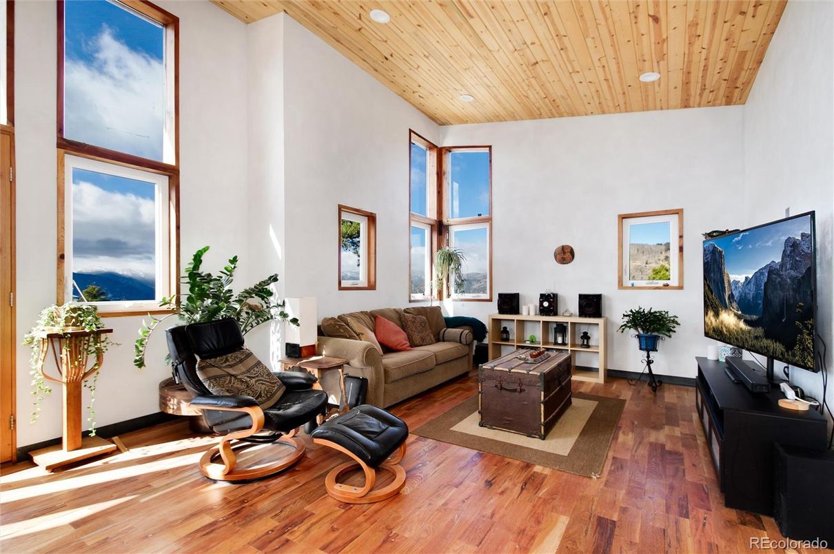 Interior, Living room, Recessed Lighting, Wooden Ceilings, Wood Texture Flooring