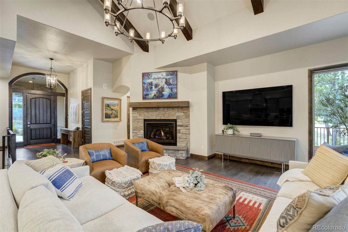 Chandelier, Fireplace, Interior, Living room, Pendant Lights, Wood Texture Flooring