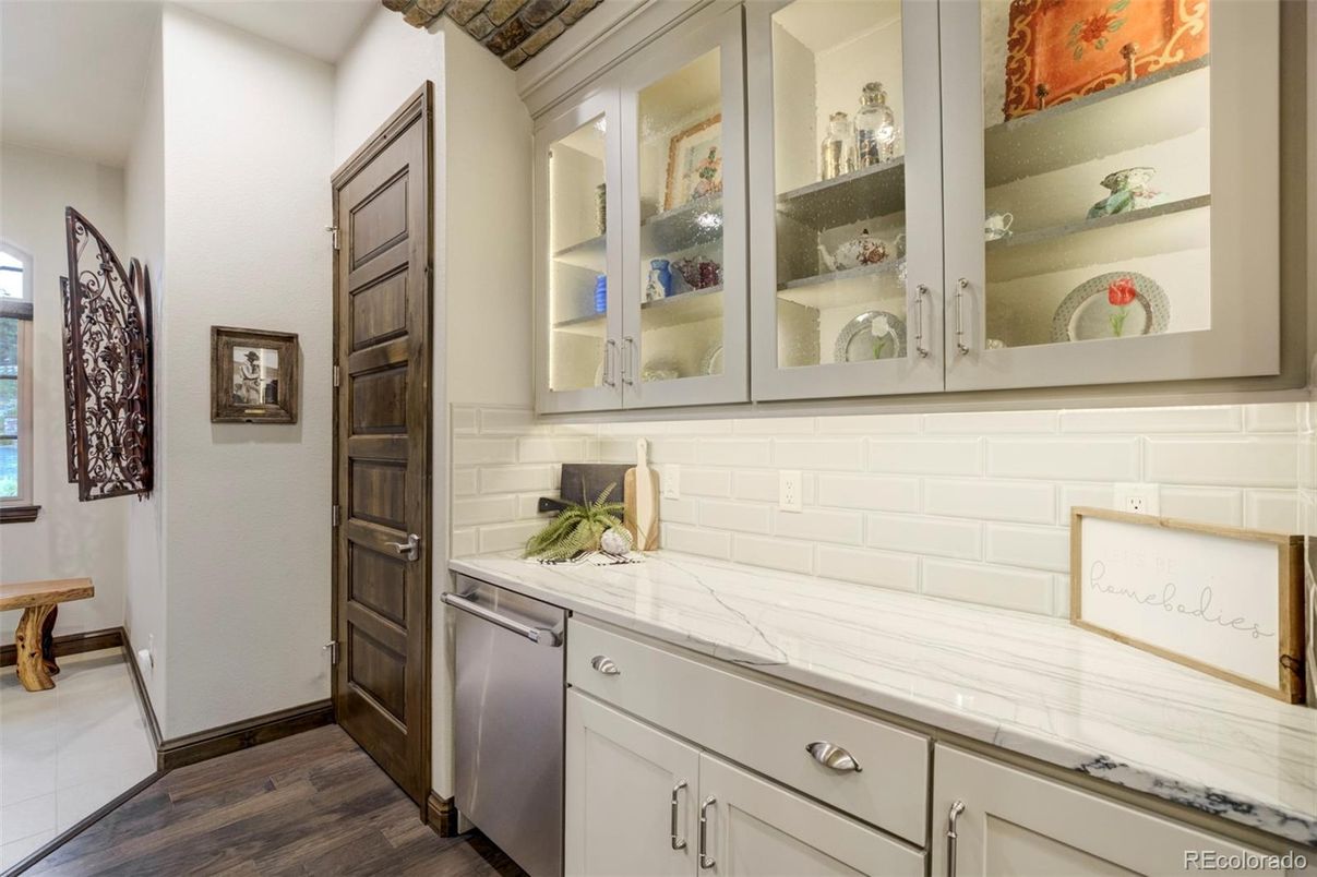 Interior, Kitchen, Wood Texture Flooring