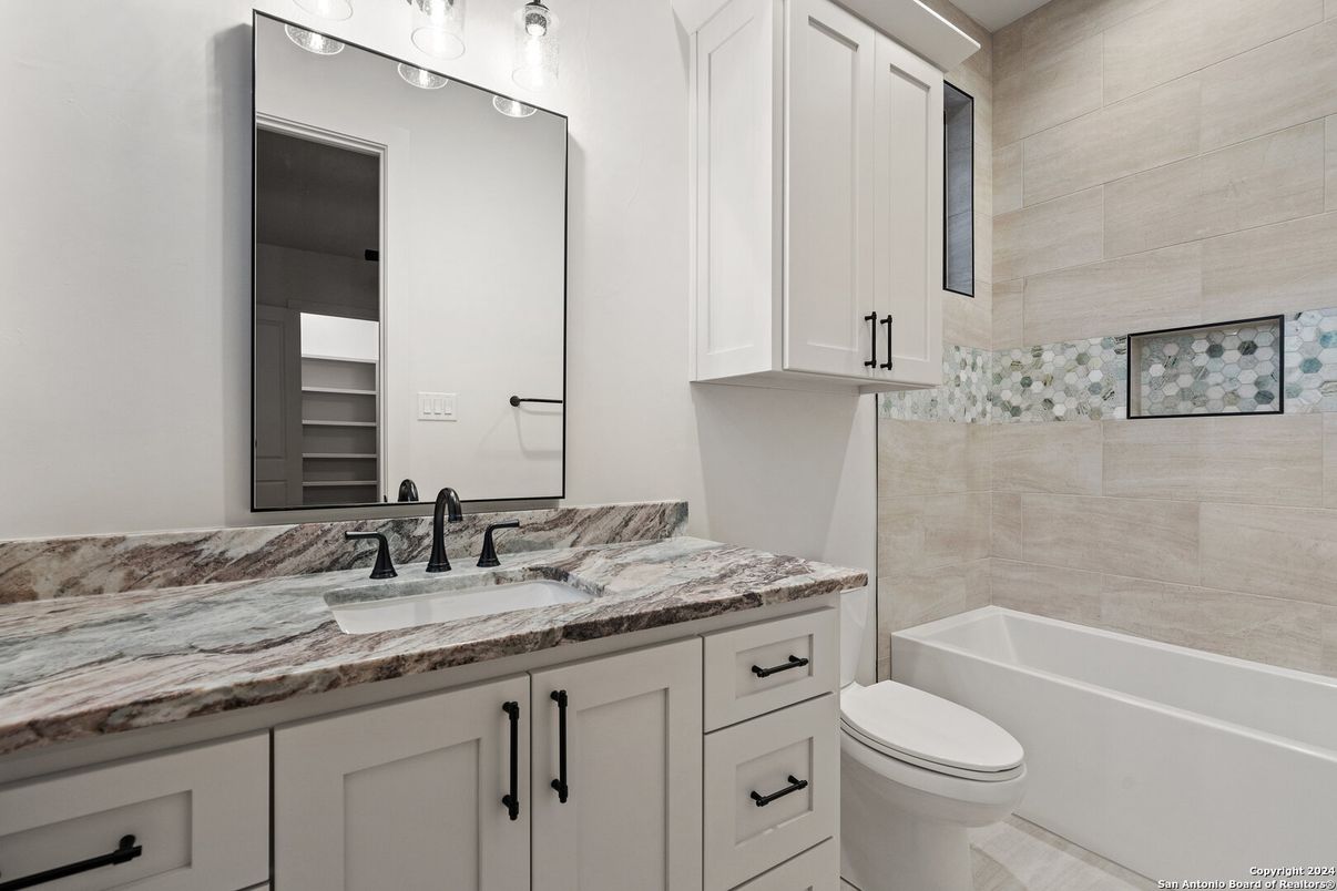 Bathroom, Interior