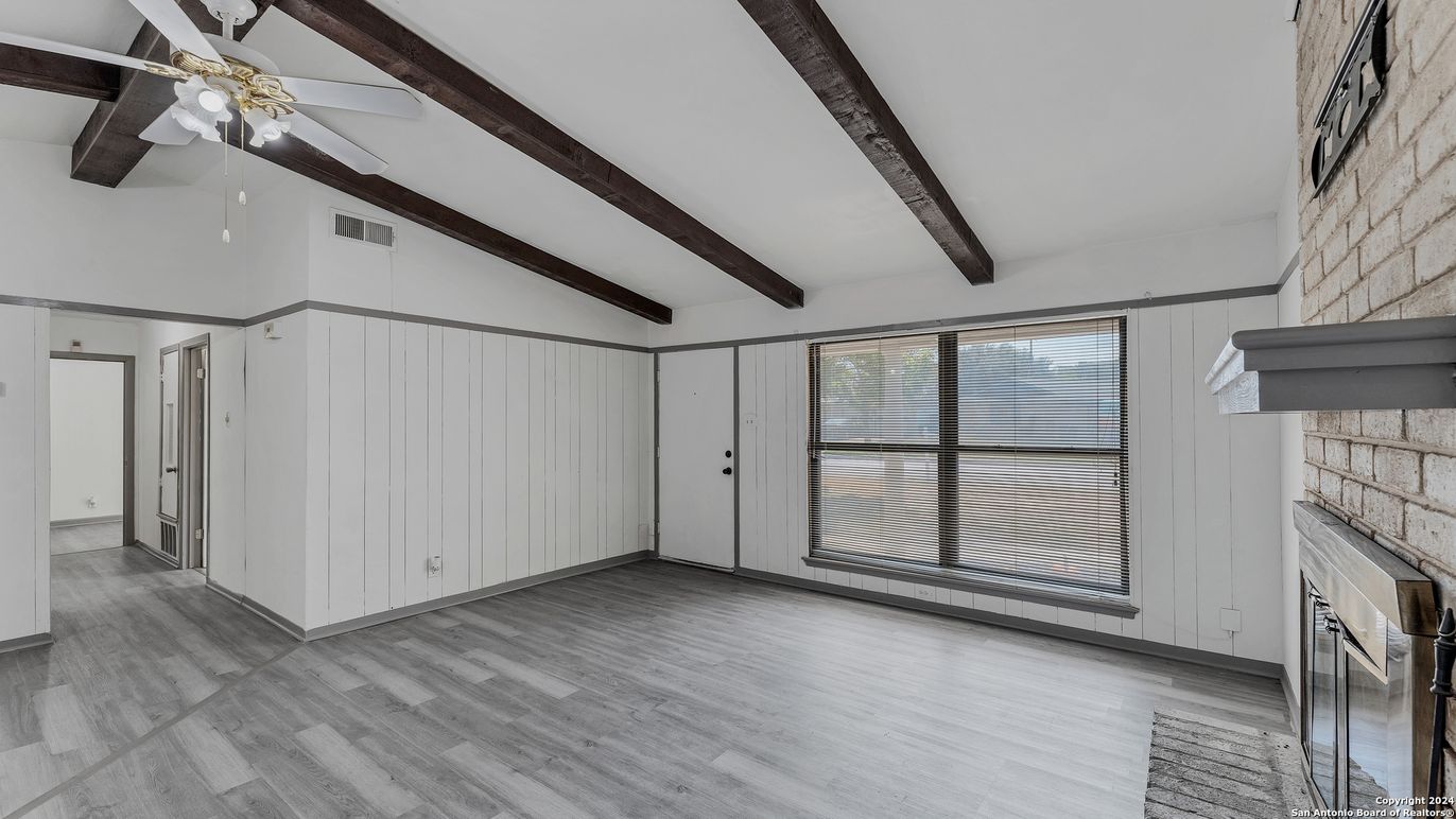 Empty room, Fireplace, Interior, Wooden Beams, Wood Texture Flooring