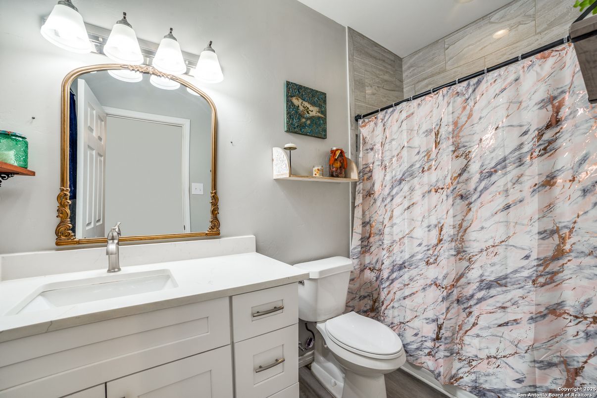 Bathroom, Interior