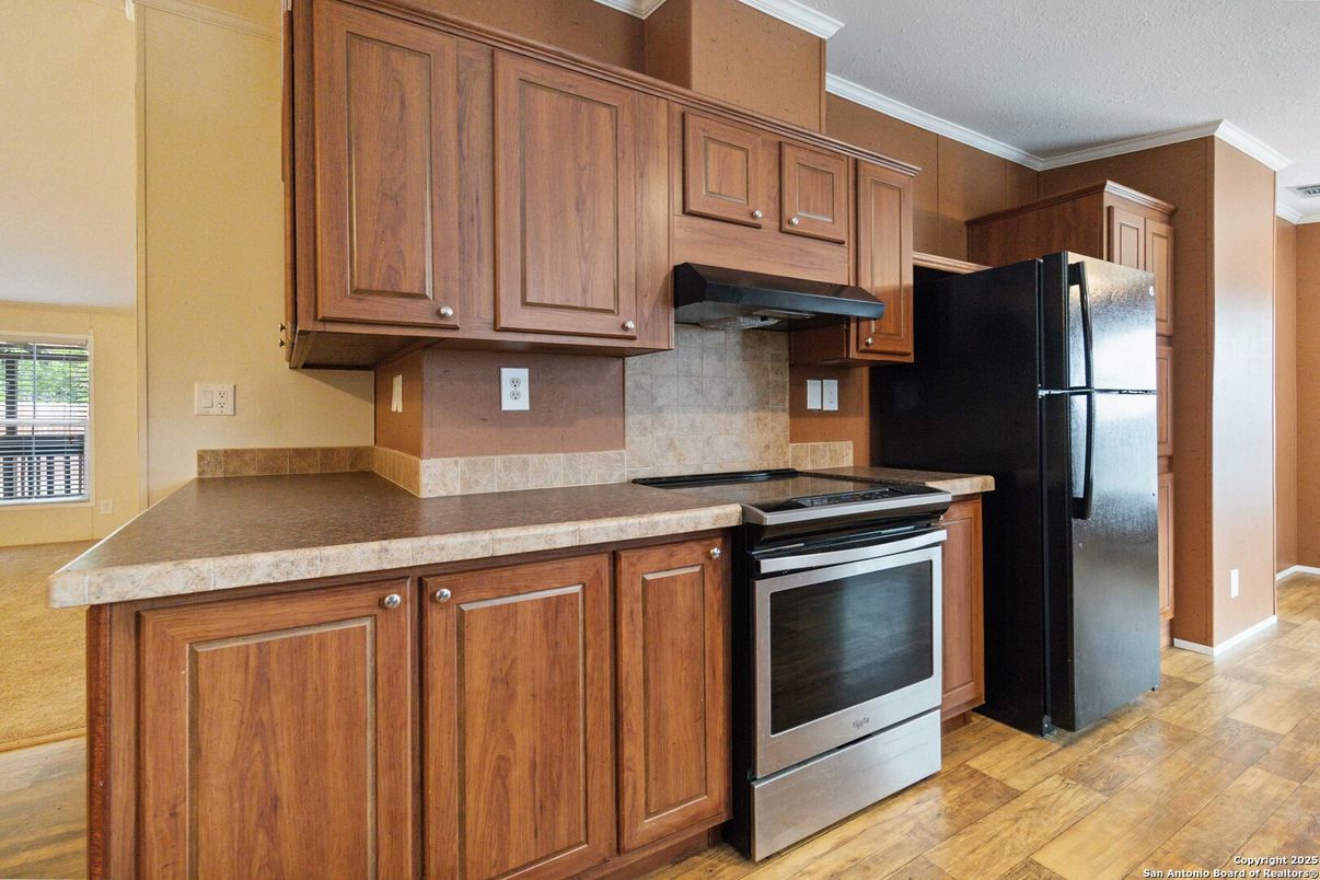 Interior, Kitchen, Wood Texture Flooring