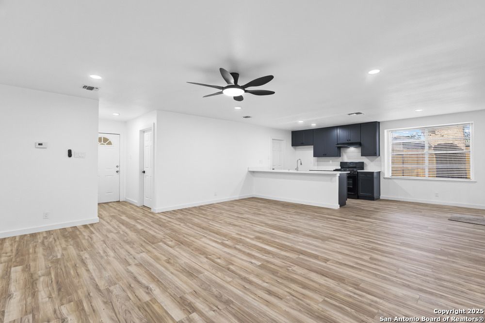 Empty room, Interior, Kitchen, Recessed Lighting, Wood Texture Flooring