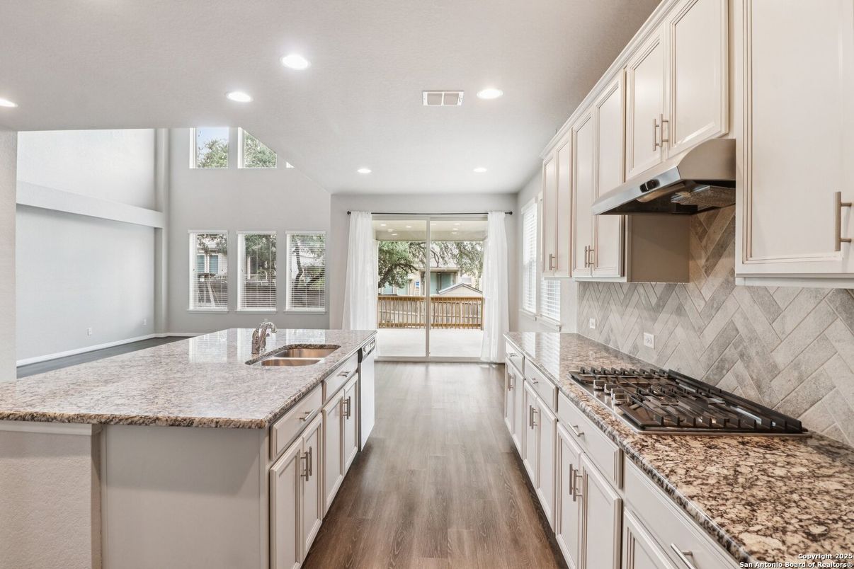 Interior, Kitchen, Recessed Lighting, Wood Texture Flooring