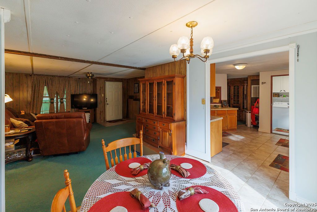 Chandelier, Dining room, Interior, Kitchen, Living room