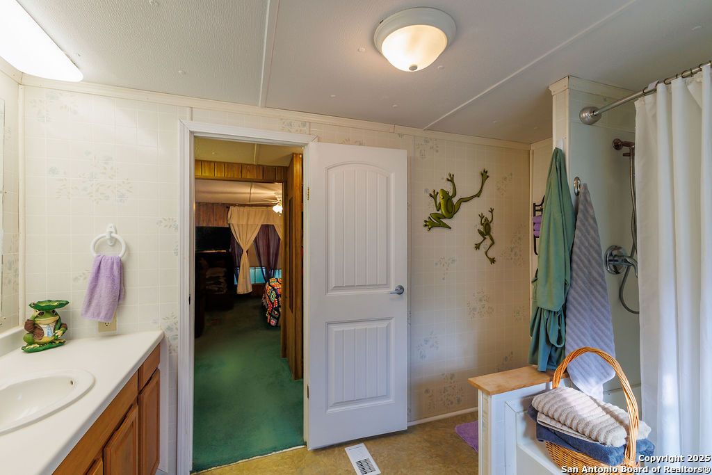 Bathroom, Interior, Walk-in Closets