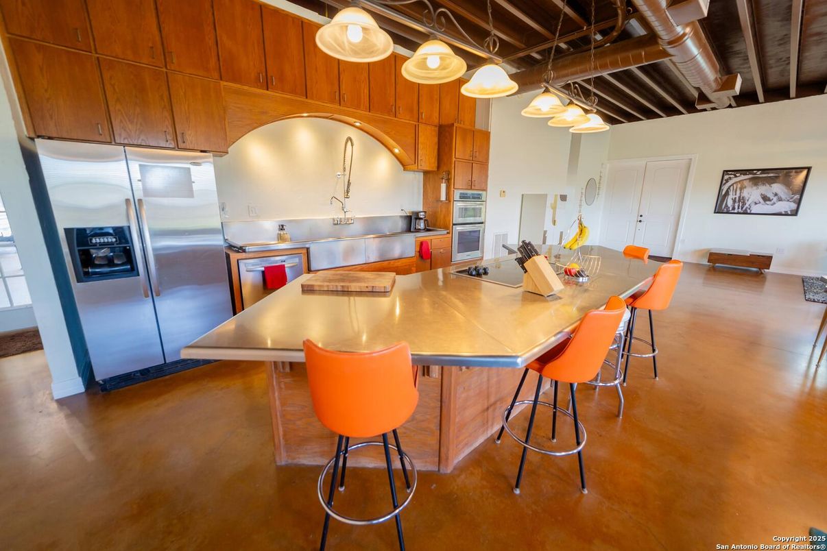 Interior, Kitchen, Pendant Lights, Stainless Steel Appliances