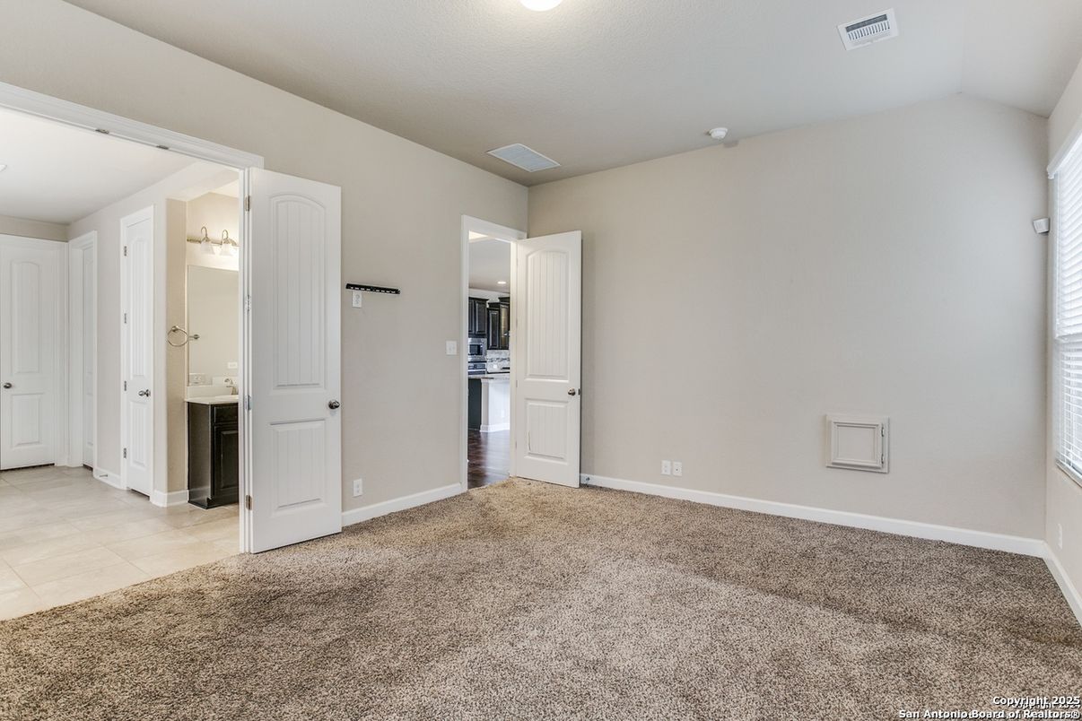 Empty room, Interior, Kitchen