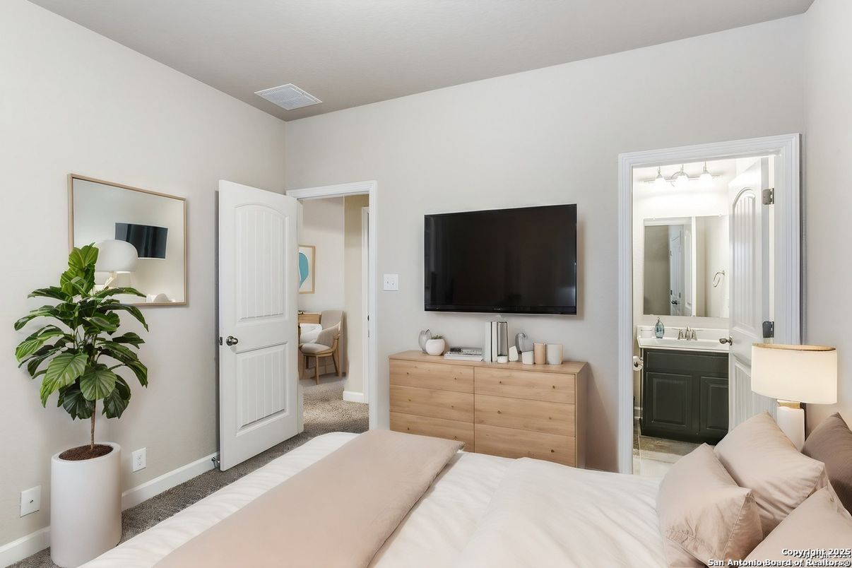 Bathroom, Bedroom, Interior