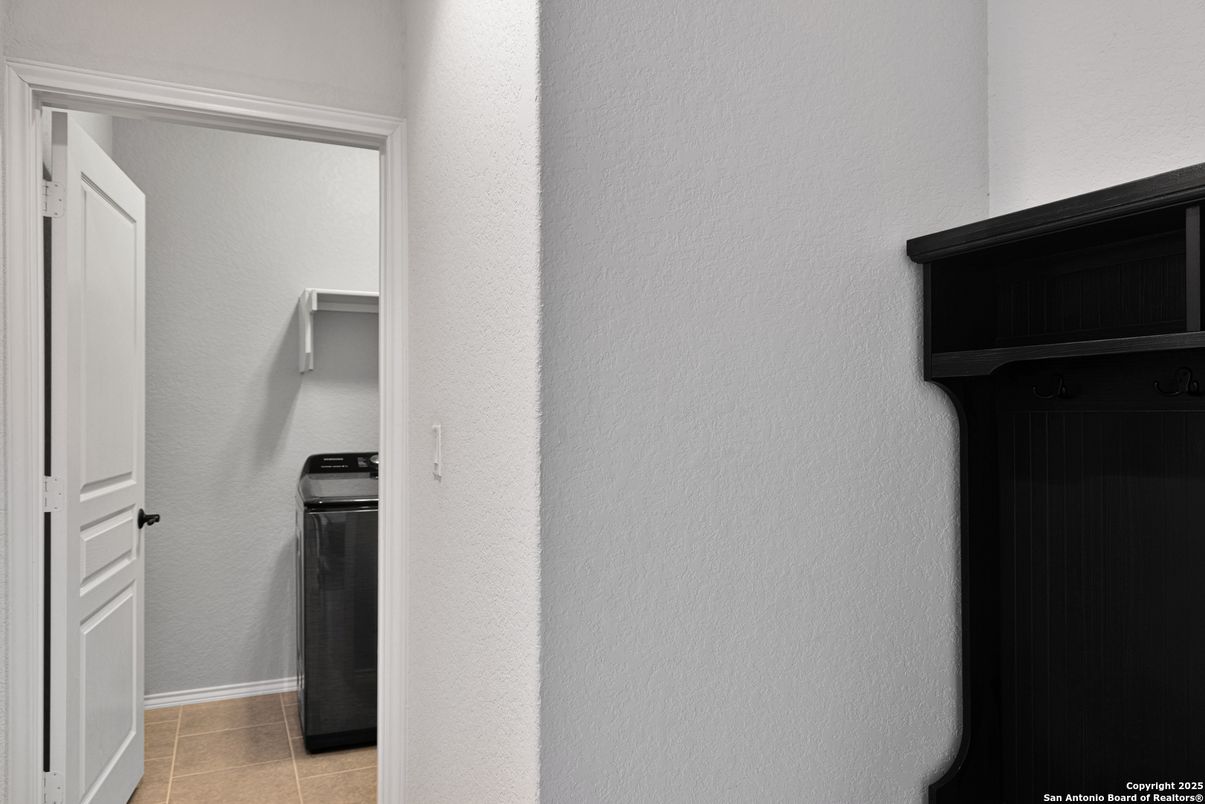 Interior, Washer