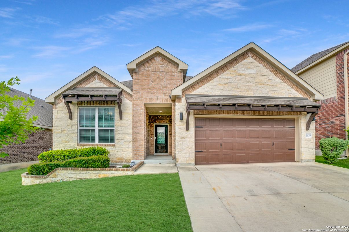 Attached, Exterior, Facade, Brick Facade, Brick Traditional