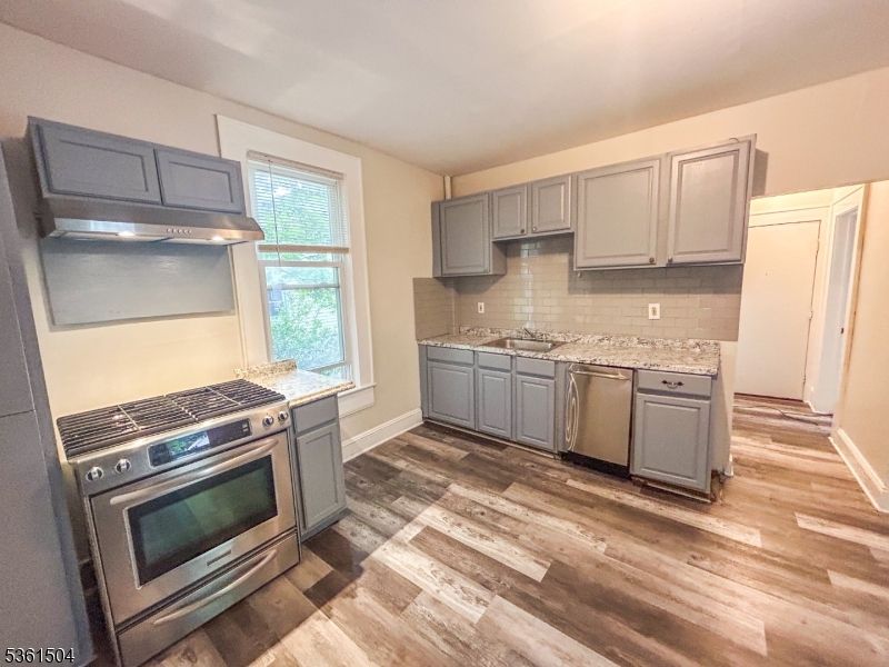 Interior, Kitchen, Stainless Steel Appliances, Wood Texture Flooring