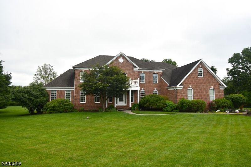 Exterior, Facade, Brick Facade, Brick Traditional