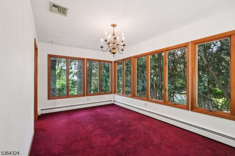 Chandelier, Empty room, Interior, Sun Room