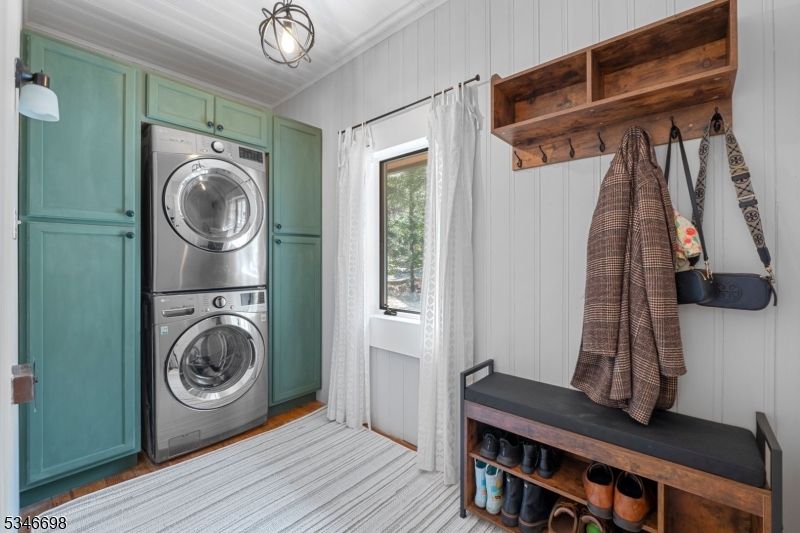 Interior, Utility Closets, Washer