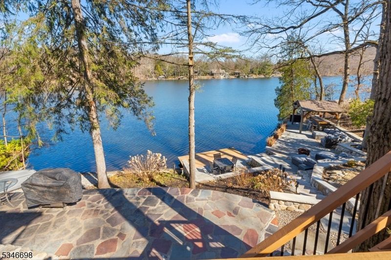 Exterior, Water