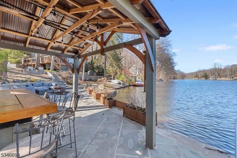 Exterior, Water