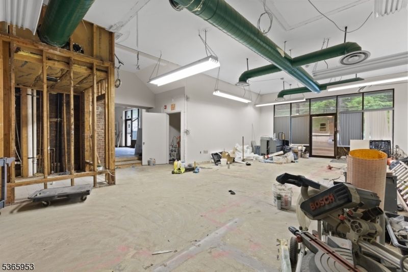 Fitness Equipment, Interior