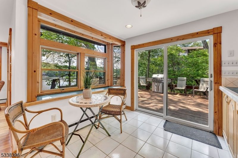 Interior, Recessed Lighting, Sun Room