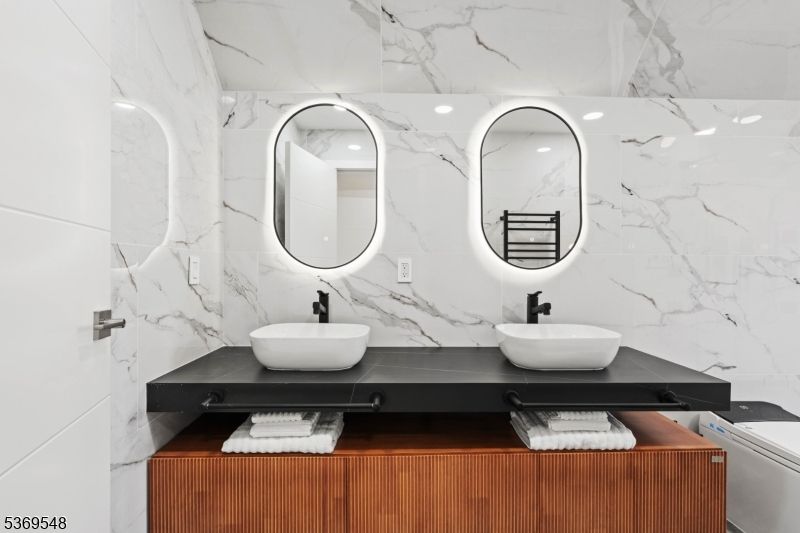 Bathroom, Dual Sink Vanities, Interior, Marble Walls
