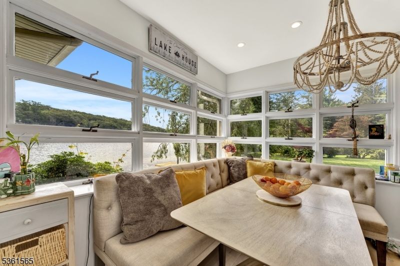 Chandelier, Dining room, Interior, Recessed Lighting, Sun Room