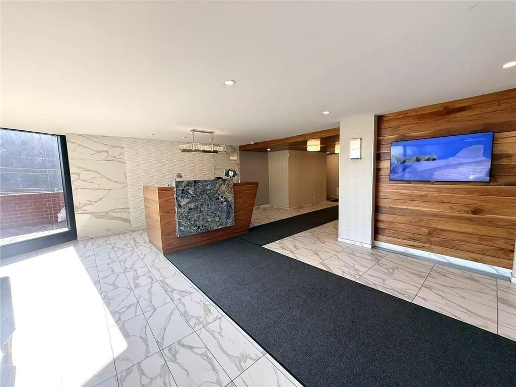 Interior, Marble, Marble Walls, Pendant Lights, Recessed Lighting, Wooden Walls