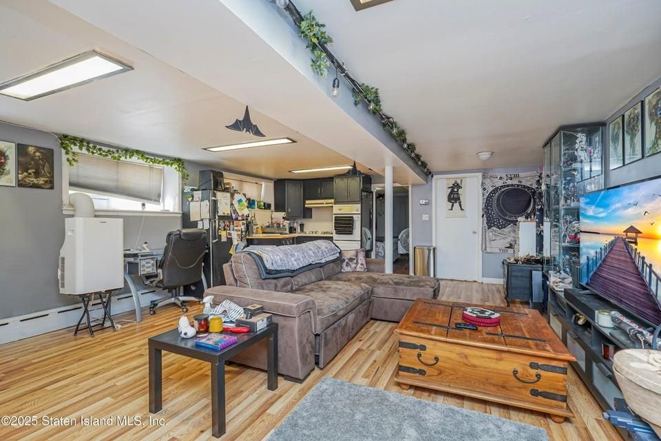 Interior, Kitchen, Living room, Recessed Lighting, Wood Texture Flooring