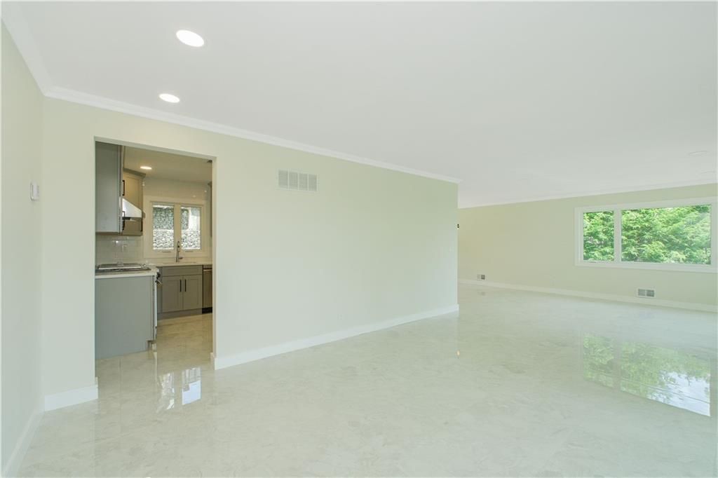 Empty room, Interior, Kitchen, Recessed Lighting