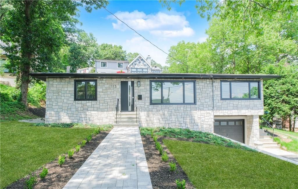 Attached, Exterior, Facade, Raised Ranch