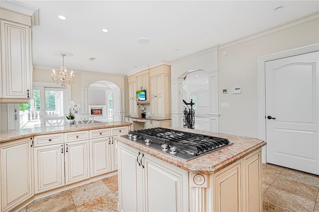 Chandelier, Interior, Kitchen, Recessed Lighting