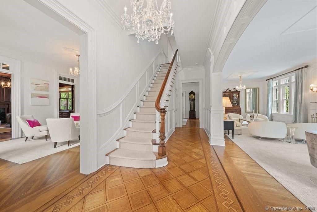 Chandelier, Interior, Living room, Wood Texture Flooring