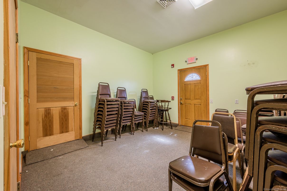 Dining room, Interior
