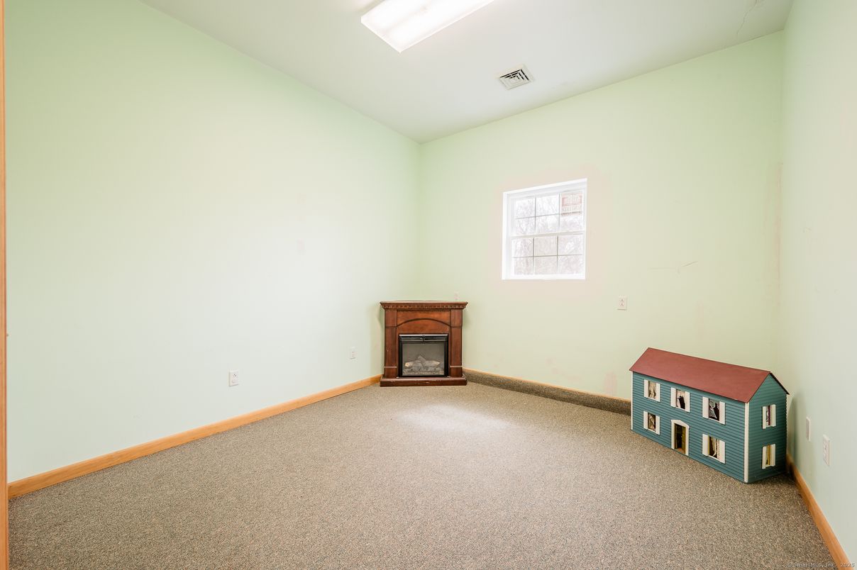 Empty room, Fireplace, Interior