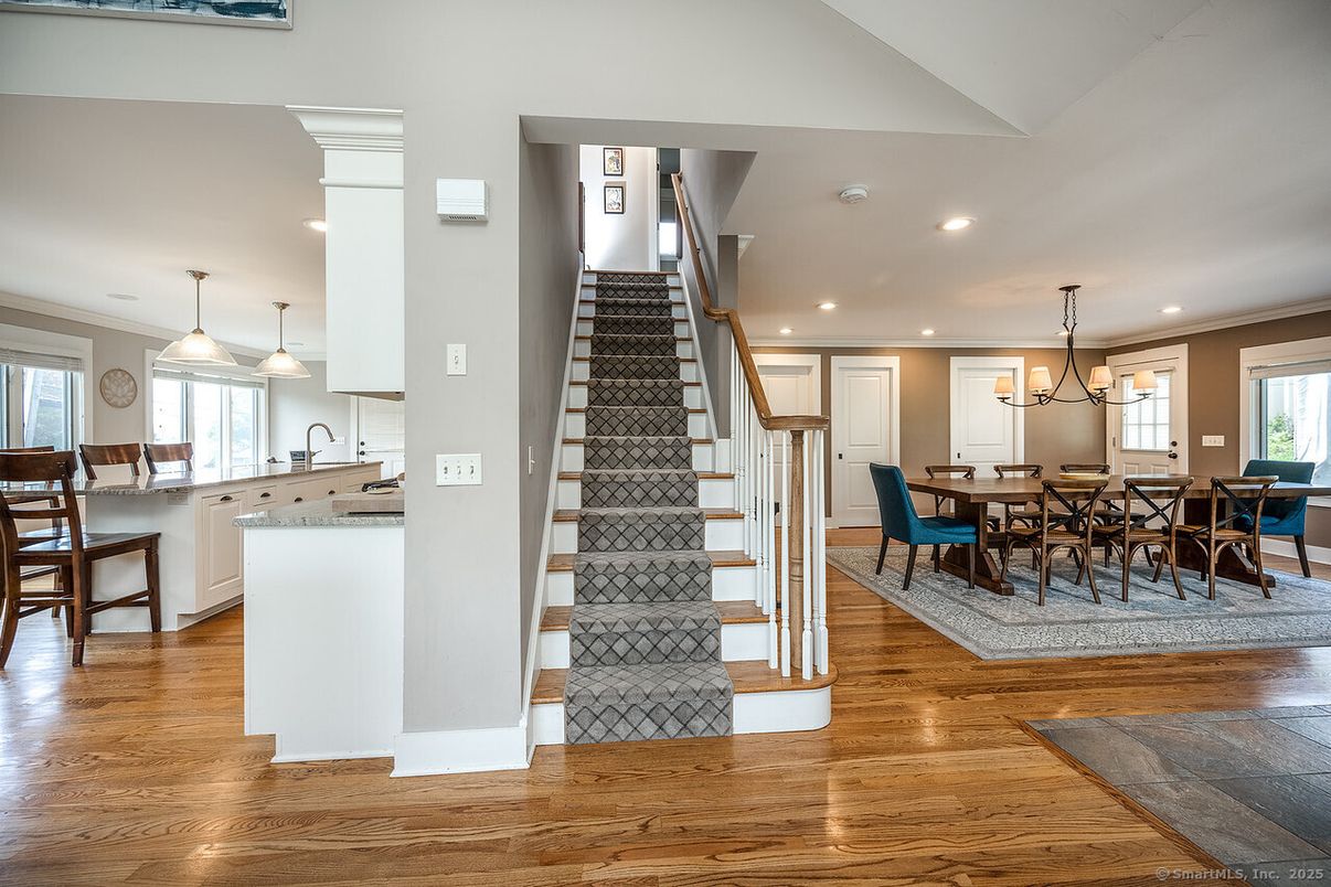 Dining room, Interior, Kitchen, Pendant Lights, Recessed Lighting, Wood Texture Flooring