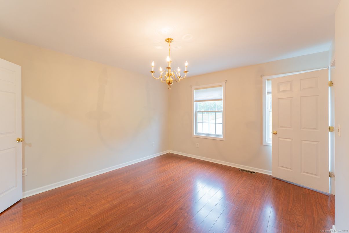 Chandelier, Empty room, Interior, Wood Texture Flooring