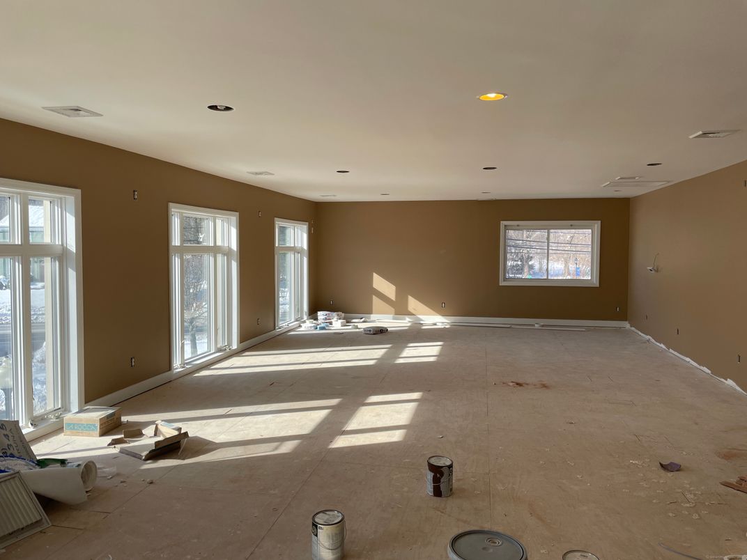Empty room, Interior, Recessed Lighting