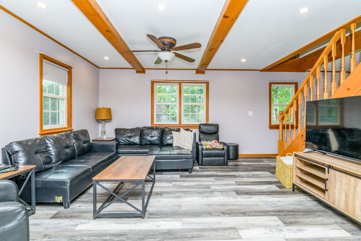 Interior, Living room, Recessed Lighting, Wooden Beams, Wood Texture Flooring
