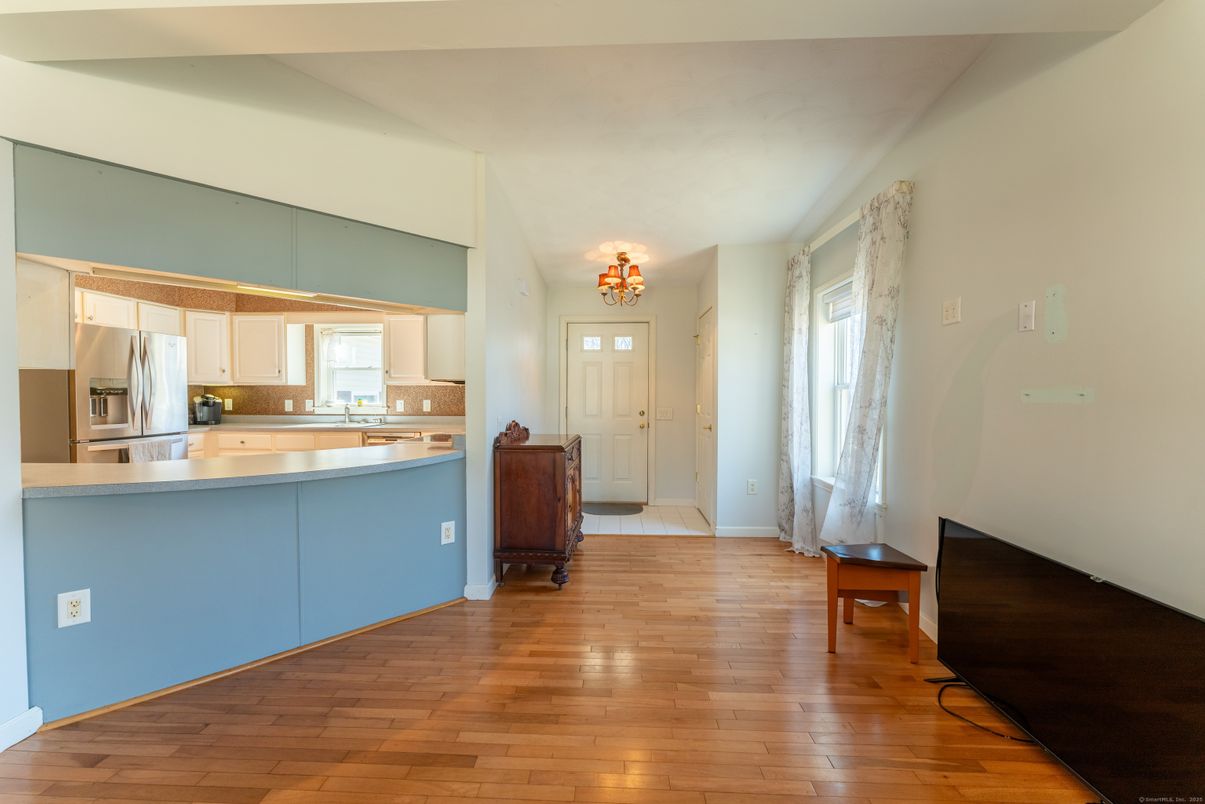 Chandelier, Interior, Kitchen, Stainless Steel Appliances, Wood Texture Flooring