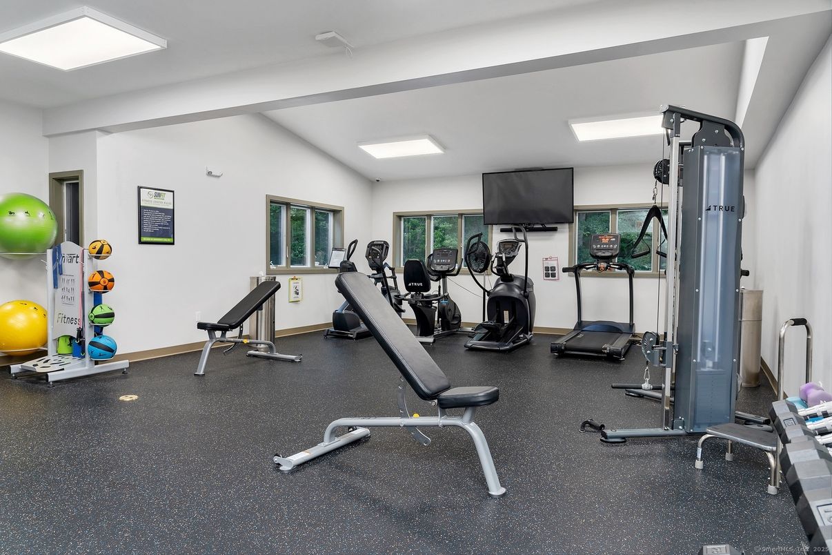 Fitness Equipment, Interior, Recessed Lighting