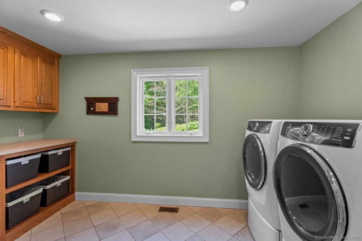 Interior, Recessed Lighting, Washer