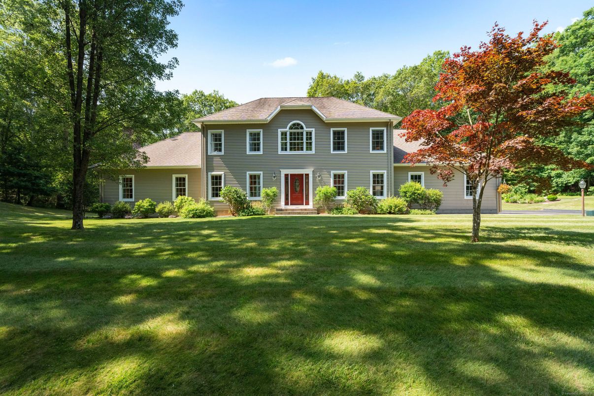 Backyard, Exterior, Facade, Georgian