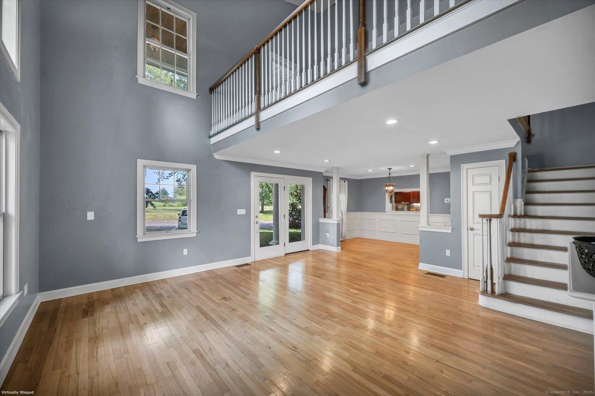Empty room, Interior, Pendant Lights, Recessed Lighting, Wood Texture Flooring