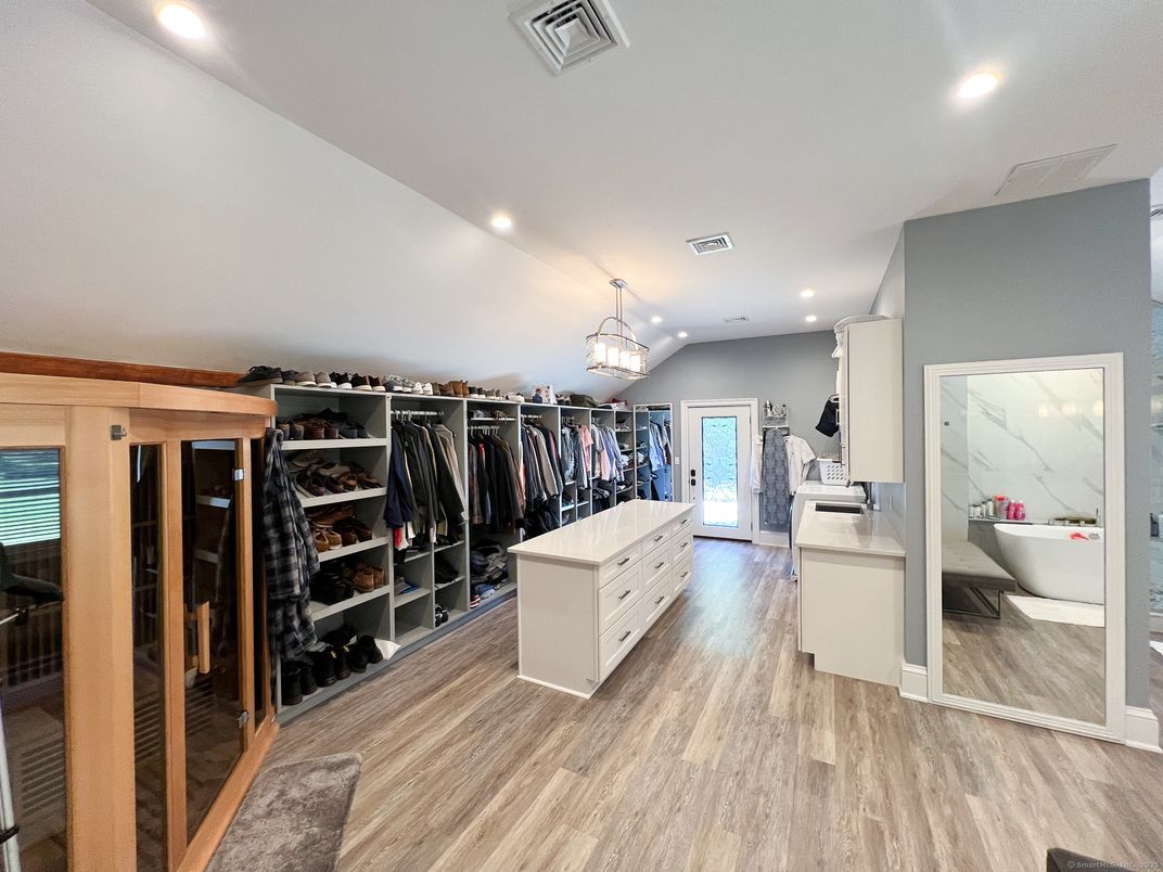 Chandelier, Interior, Recessed Lighting, Walk-in Closets, Wood Texture Flooring