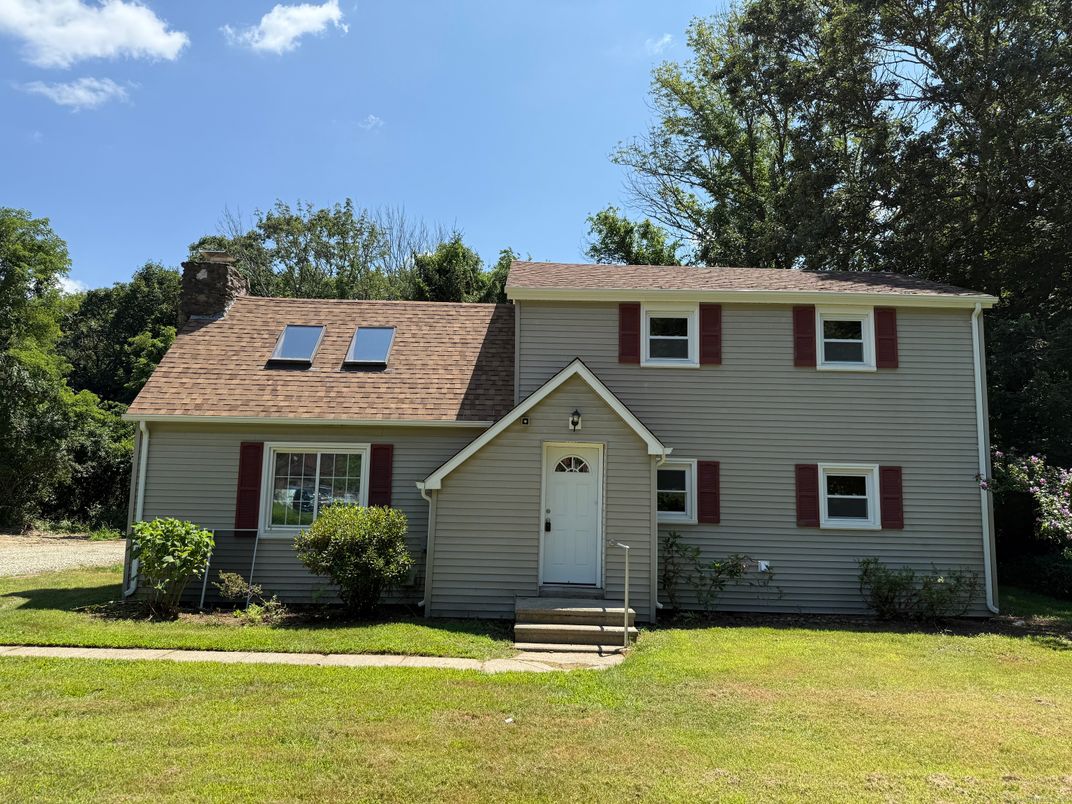 Exterior, Facade, Cape Cod