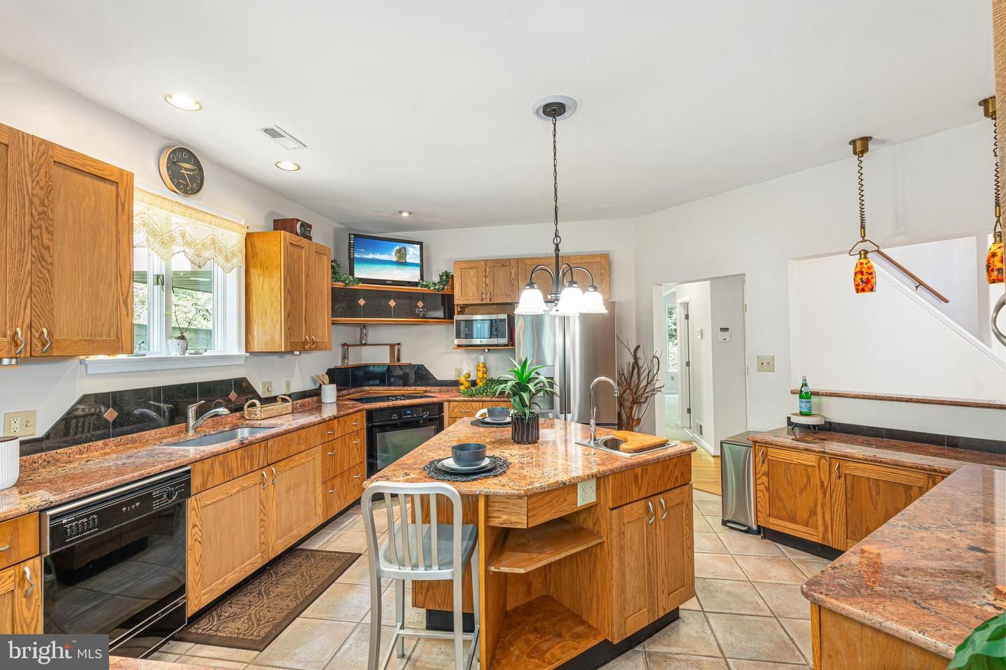 Interior, Kitchen, Pendant Lights, Recessed Lighting